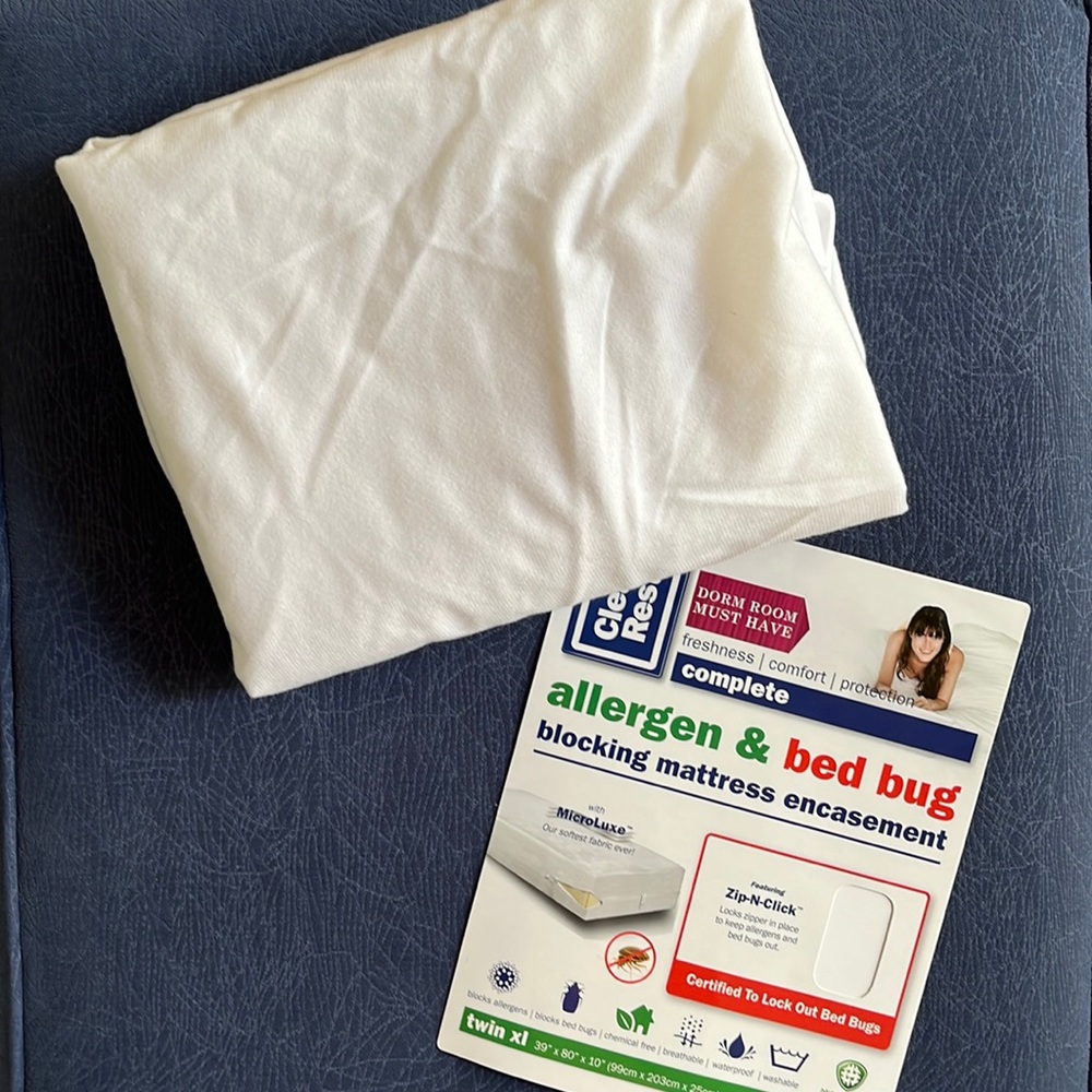 CLEAN REST Allergen & Bed Bug Mattress Encasement